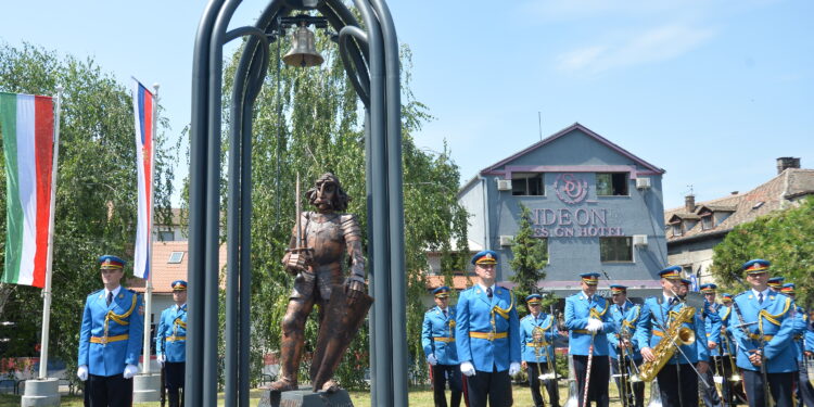 Ukrali mač sa spomenika Sibinjanin Janku