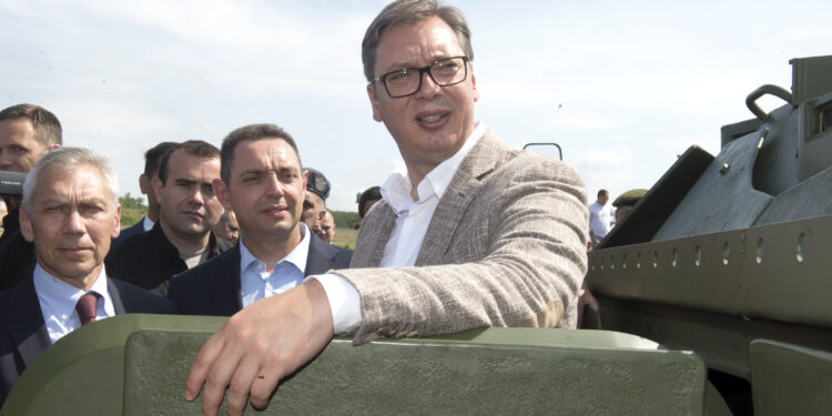 Vučić: Hvala Putinu na podršci vojsci Srbije