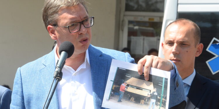 Vučić: Tenk nema veze sa Hrvatskom, niti sa Krajinom