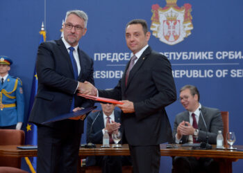 Vulin i Metnar o saradnji u oblasti odbrane