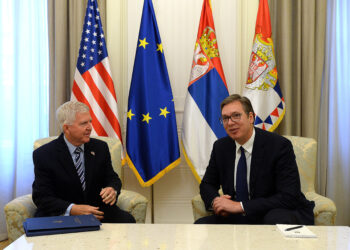 Skot u oproštajnoj poseti Vučiću: Šta Amerika očekuje od Srbije?