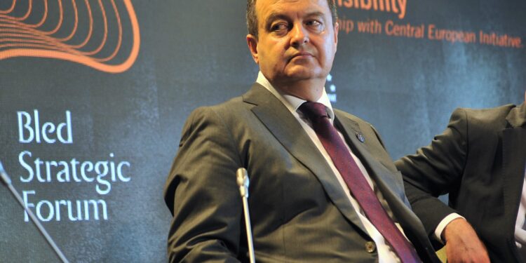 Dačić odgovorio Palmeru: SAD treba da urazume svoje čedo