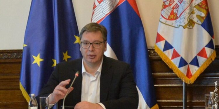 Vučić večeras razgovara sa patrijarhom Irinejem, obraćanje javnosti u 20 časova