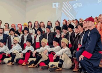 Srpska tradicija zablistala u Majamiju: folklor, pesma i humanost okupili dijasporu
