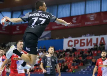 Ponovljen finalni meč Rukometne lige Srbije: Partizan i Vojvodina ponovo na terenu bez publike.