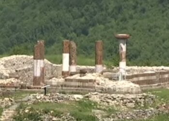 Katolička misa u srpskoj crkvi na Kosovu (FOTO)