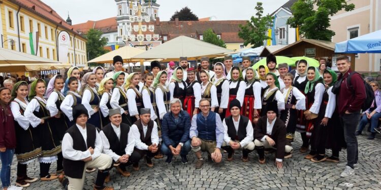 Srpski folklor glavna atrakcija