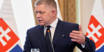 Fico sasuo istinu Mercu: Stop ubrzanom članstvu Ukrajine, Balkan na prvom mestu