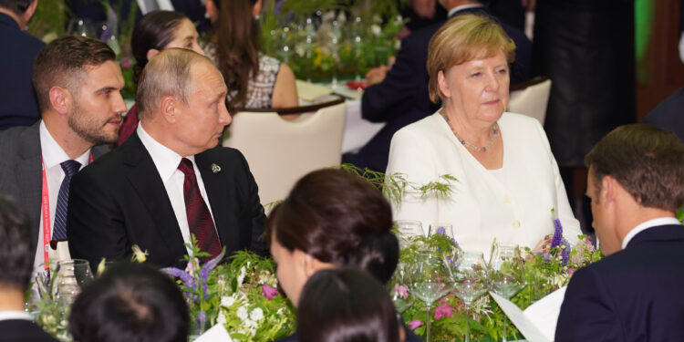 „Srbija je potrebna Evropi da odvoji Nemačku od Rusije“