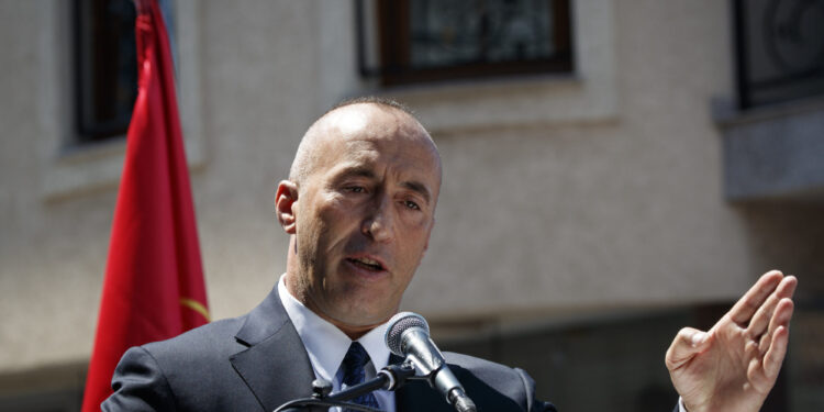Kosovo opet tema: Ramuš Haradinaj je ovo poručio pred odlazak u Hag (FOTO)