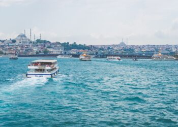 Na srpskim poštanskim markama glavni grad Turske — Carigrad
