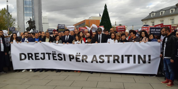 U Prištini održan marš, tražena pravda za Deharija, Kurti predvodnik (FOTO)