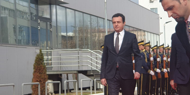 Kurti se sprema za konačni obračun sa Amerikom