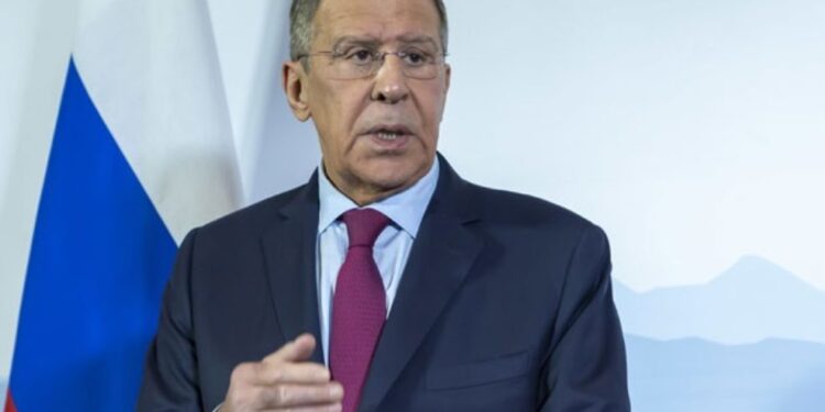 Šta Lavrov donosi u Srbiju?