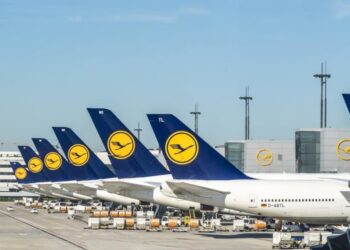 Lufthansa od danas ukida besplatan ručni kofer
