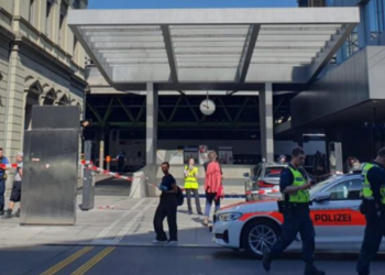 Muškarac u Švajcarskoj vikao „Alahu akbar“: Nožem napao prolaznike na železničkoj stanici