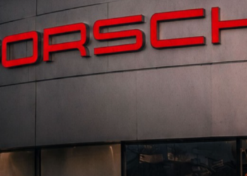 Porsche gasi pogone: Auto-gigant seče 500 radnih mesta u očajničkom zaokretu