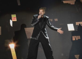 Suzavac prekinuo koncert Rikija Martina u Podgorici koji je koštao milion evra