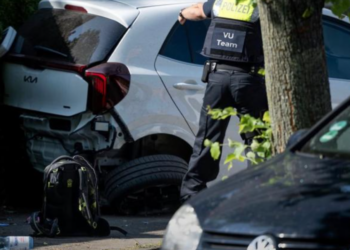 Tragedija u Nemačkoj: Žena utom uletela u grupu školaraca, poginulo dvoje dece