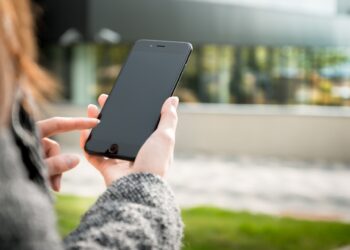 Upozorenje građanima: Ne šaljite lične podatke putem SMS-a