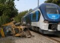 Incident na železnici u Salcburgu: Voz oštećen nakon sudara sa bagerom