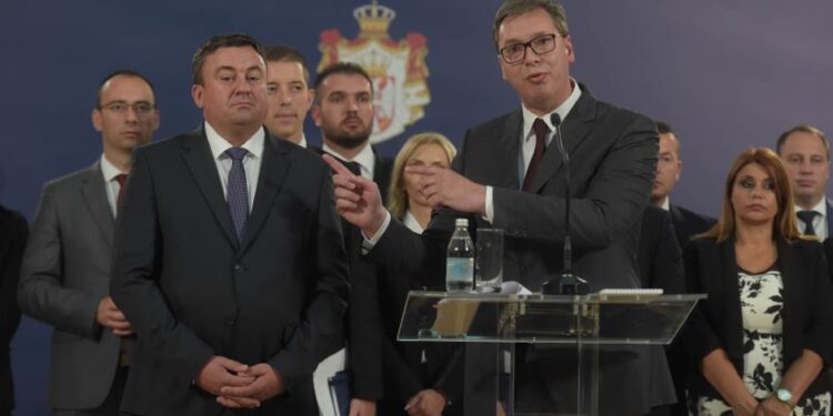 Vučić: Tramp me iznenadio imenovanjem Grenela
