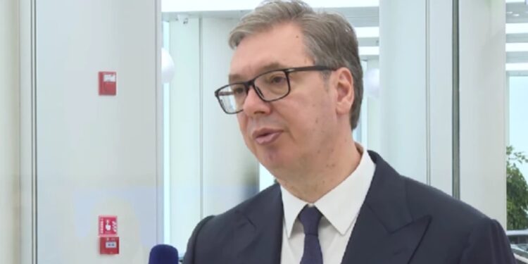 Predsednik Srbije u Pekingu poslao jasnu poruku: Borim se za investicije i građane