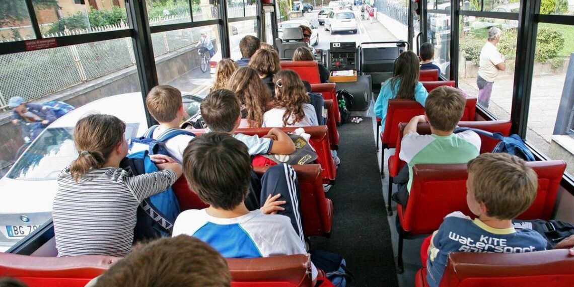 Užice nagrađuje znanje: Đaci generacije putuju u Francusku