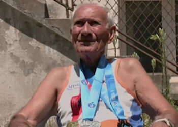 DOKTOR OD 83 GODINE NE STAJE: Posle 141 maratona sprema novi veliki izazov