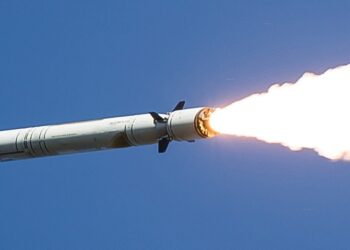 Sirene u Saudijskoj Arabiji: Lansirana raketa iz Jemena