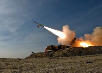 Novi talas raketa iz Irana: Izrael aktivirao protivvazdušnu odbranu
