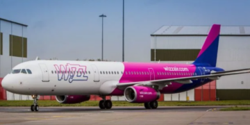 ,,Wizz air“ u problemima u Beogradu: Angažovao neovlašćene firme za održavanje aviona