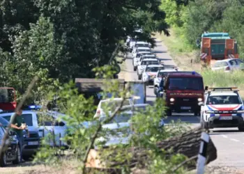 Srbija pod naletom vatrene stihije: Aktivno 25 požara, Stolovi i dalje gore