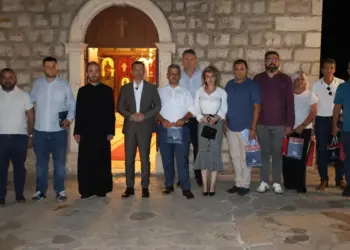 Srbija jača veze sa sunarodnicima: Ministar Milićević razgovarao u Budvi