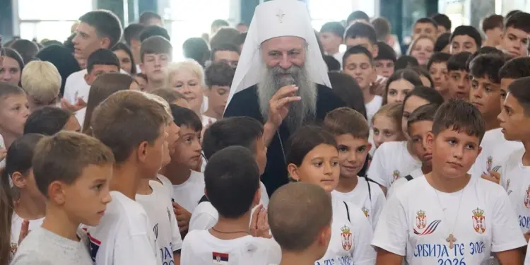 Učesnici kampa „Srbija te zove“ kod patrijarha Porfirija: „Hram Svetog Save je kuća svih Srba“